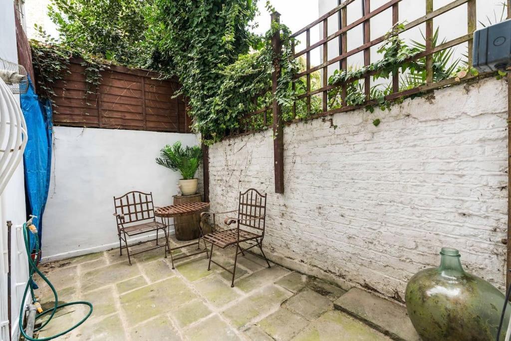 Spacious Beautiful Just-renovated Flat With Patio - Chelsea Appartamento Londra