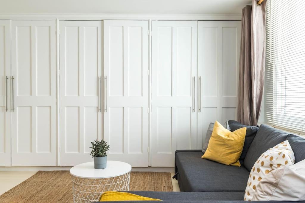 Appartamento Spacious Beautiful Just-renovated Flat With Patio - Chelsea Londra